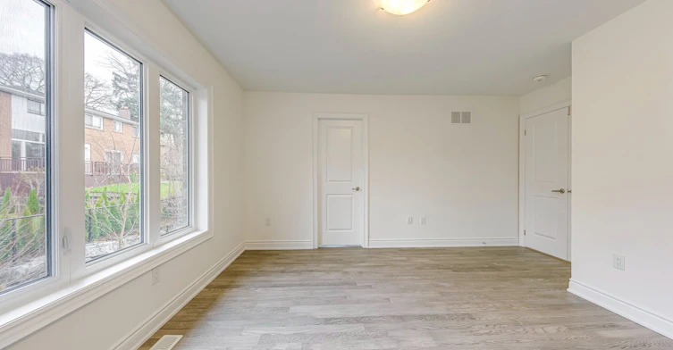 2581 Islington Avenue, Toronto, ON, M9V 4A2 - 27