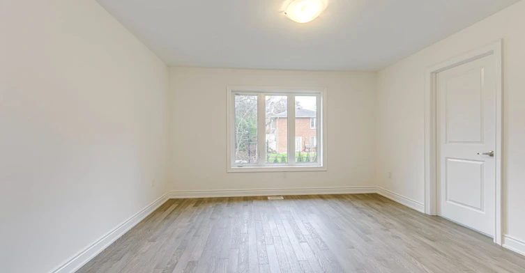 2581 Islington Avenue, Toronto, ON, M9V 4A2 - 26