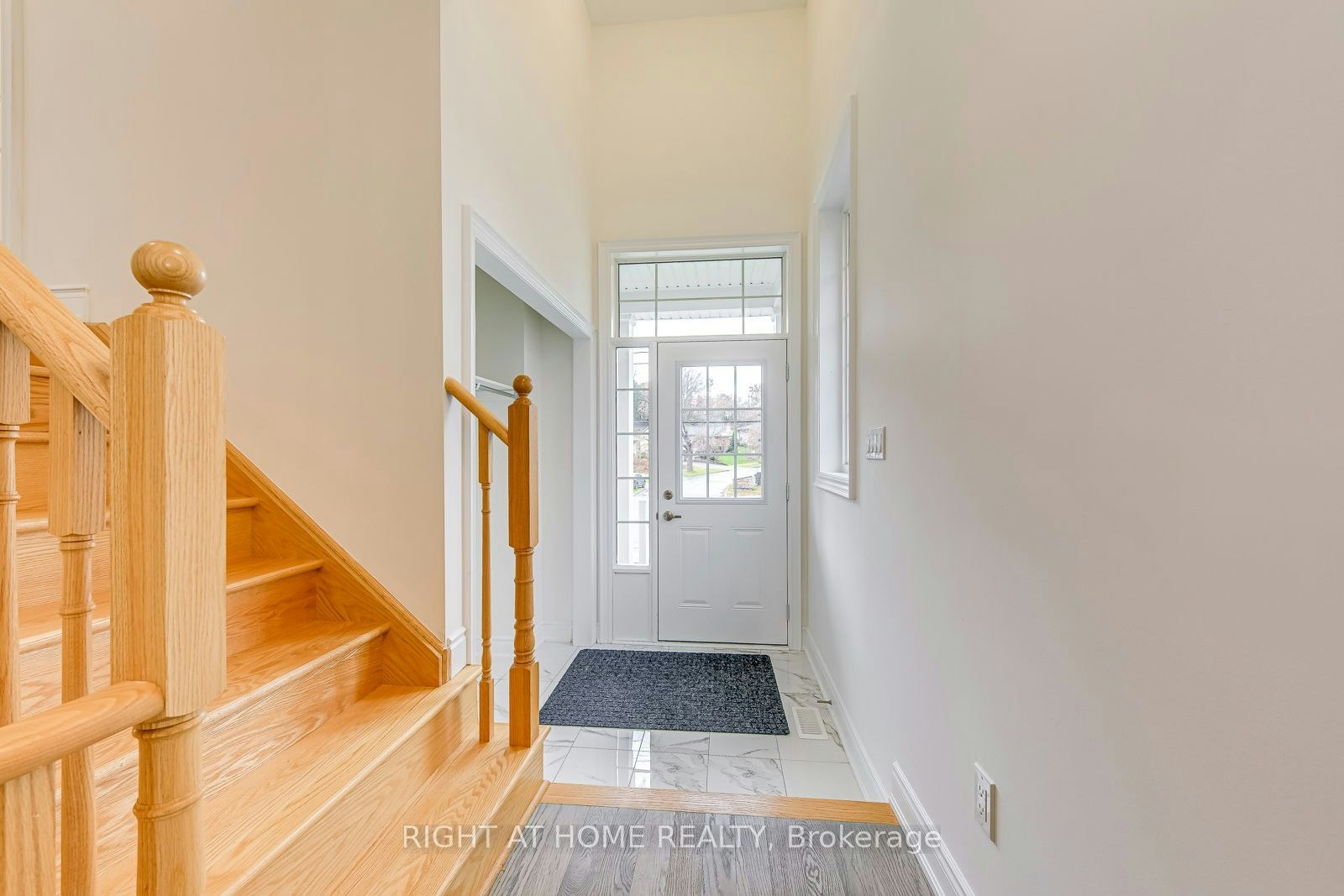 2581 Islington Avenue, Toronto, ON, M9V 4A2 - 7