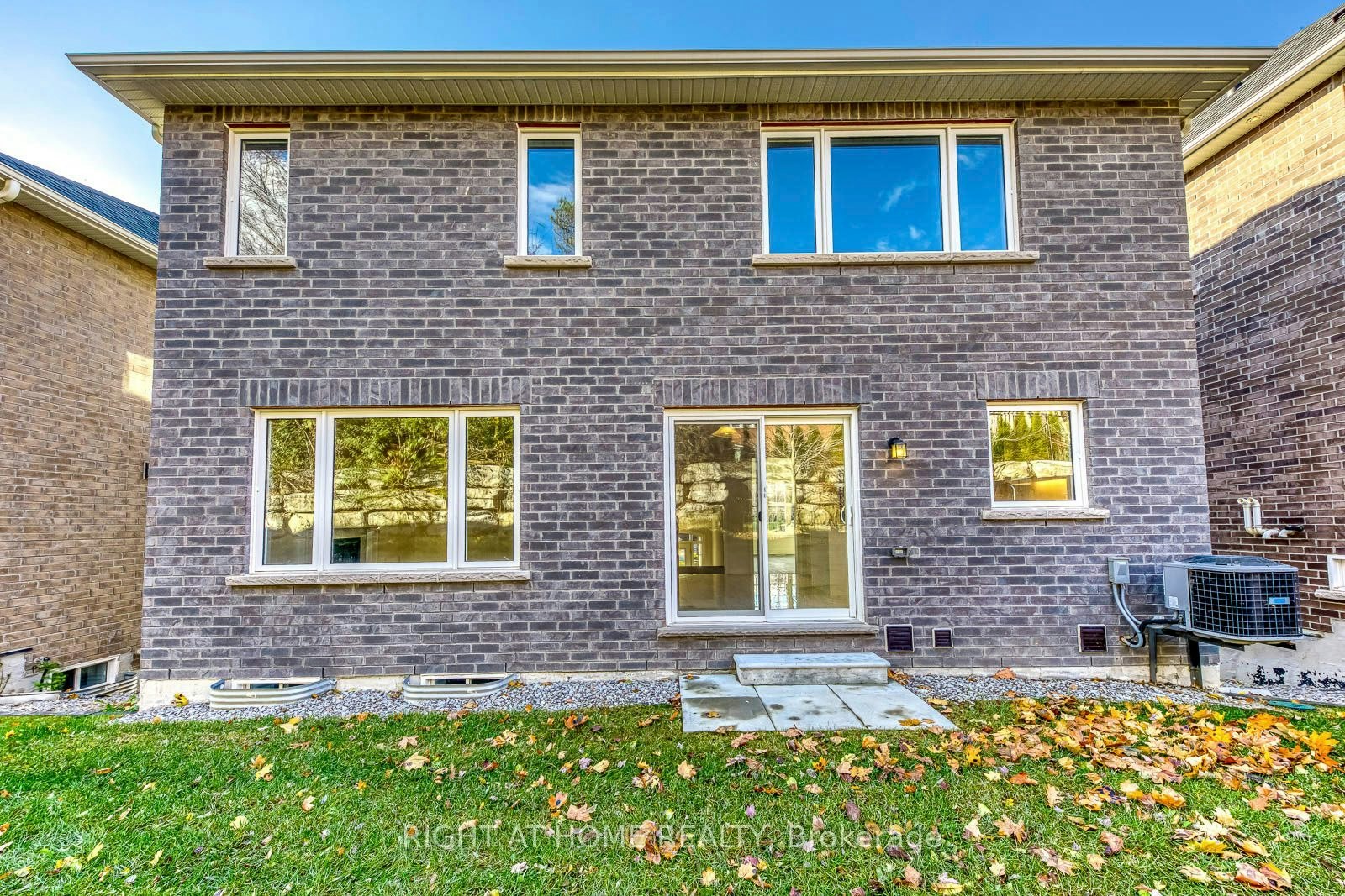 2579 Islington Avenue, Toronto, ON, M9V 4A2 - 45