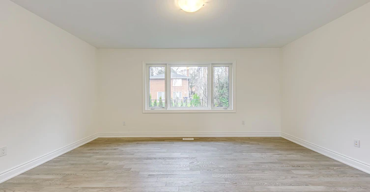 2579 Islington Avenue, Toronto, ON, M9V 4A2 - 24