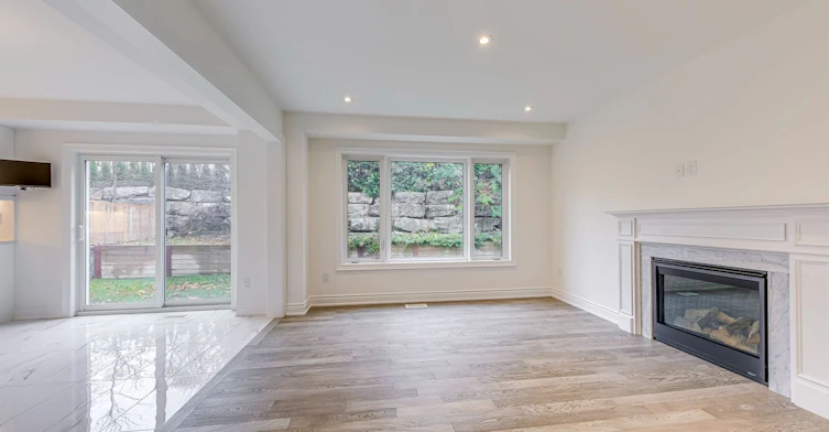 2579 Islington Avenue, Toronto, ON, M9V 4A2 - 6