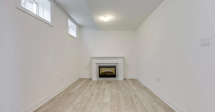 2579 Islington Avenue, Toronto, ON, M9V 4A2 - 38