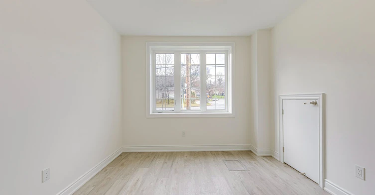 2579 Islington Avenue, Toronto, ON, M9V 4A2 - 40