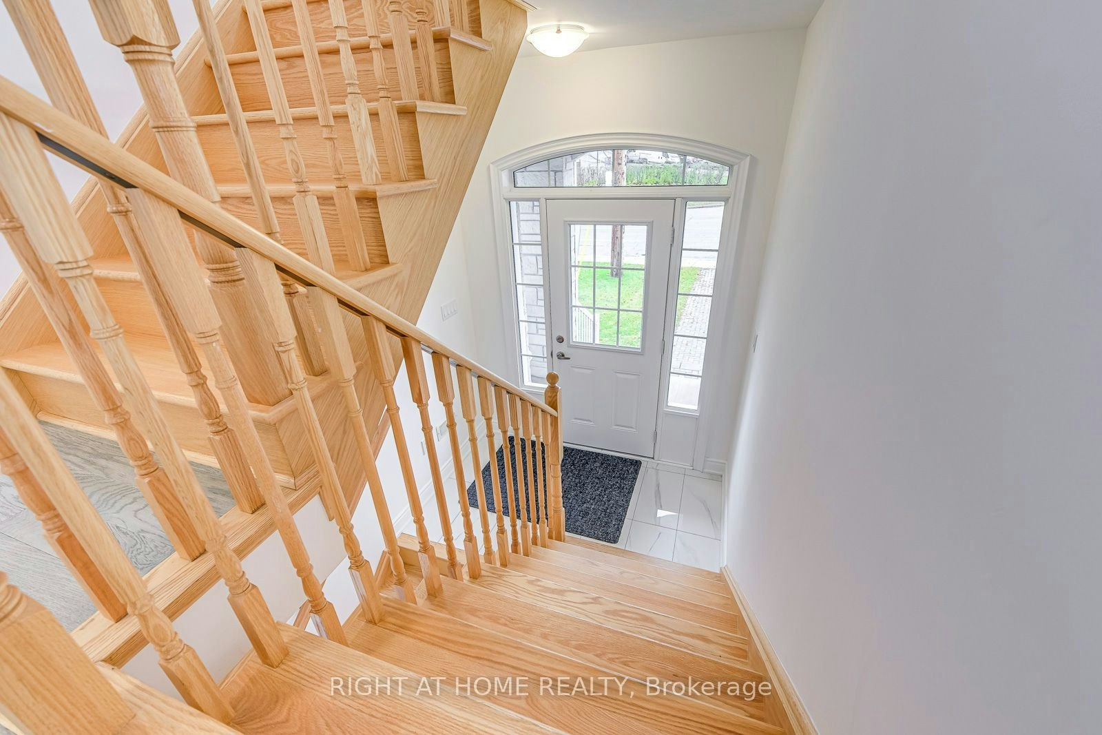 2579 Islington Avenue, Toronto, ON, M9V 4A2 - 5