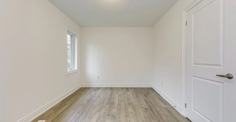 2579 Islington Avenue, Toronto, ON, M9V 4A2 - 33