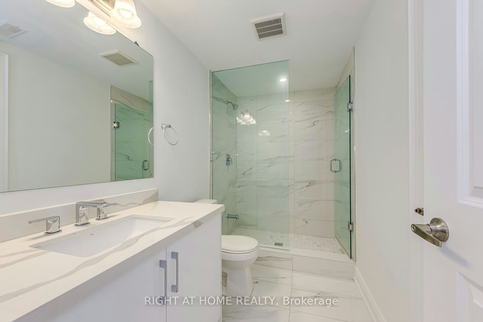 2579 Islington Avenue, Toronto, ON, M9V 4A2 - 42