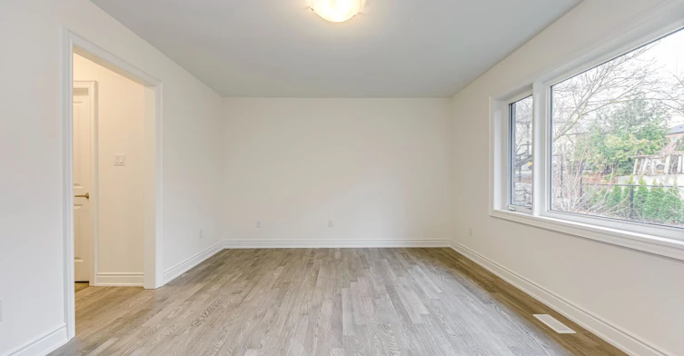 2579 Islington Avenue, Toronto, ON, M9V 4A2 - 25