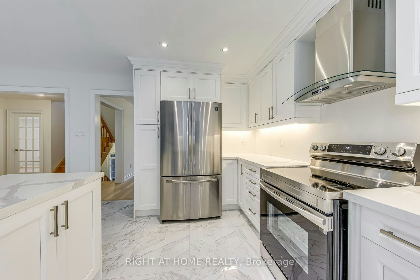 2577 Islington Avenue, Toronto, ON, M9V 4A2 - 14