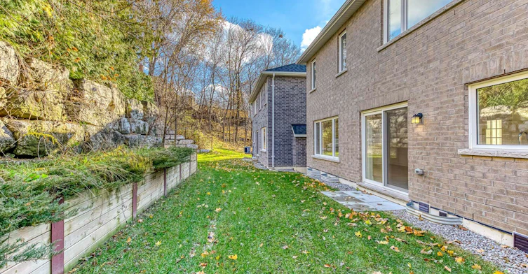 2577 Islington Avenue, Toronto, ON, M9V 4A2 - 44