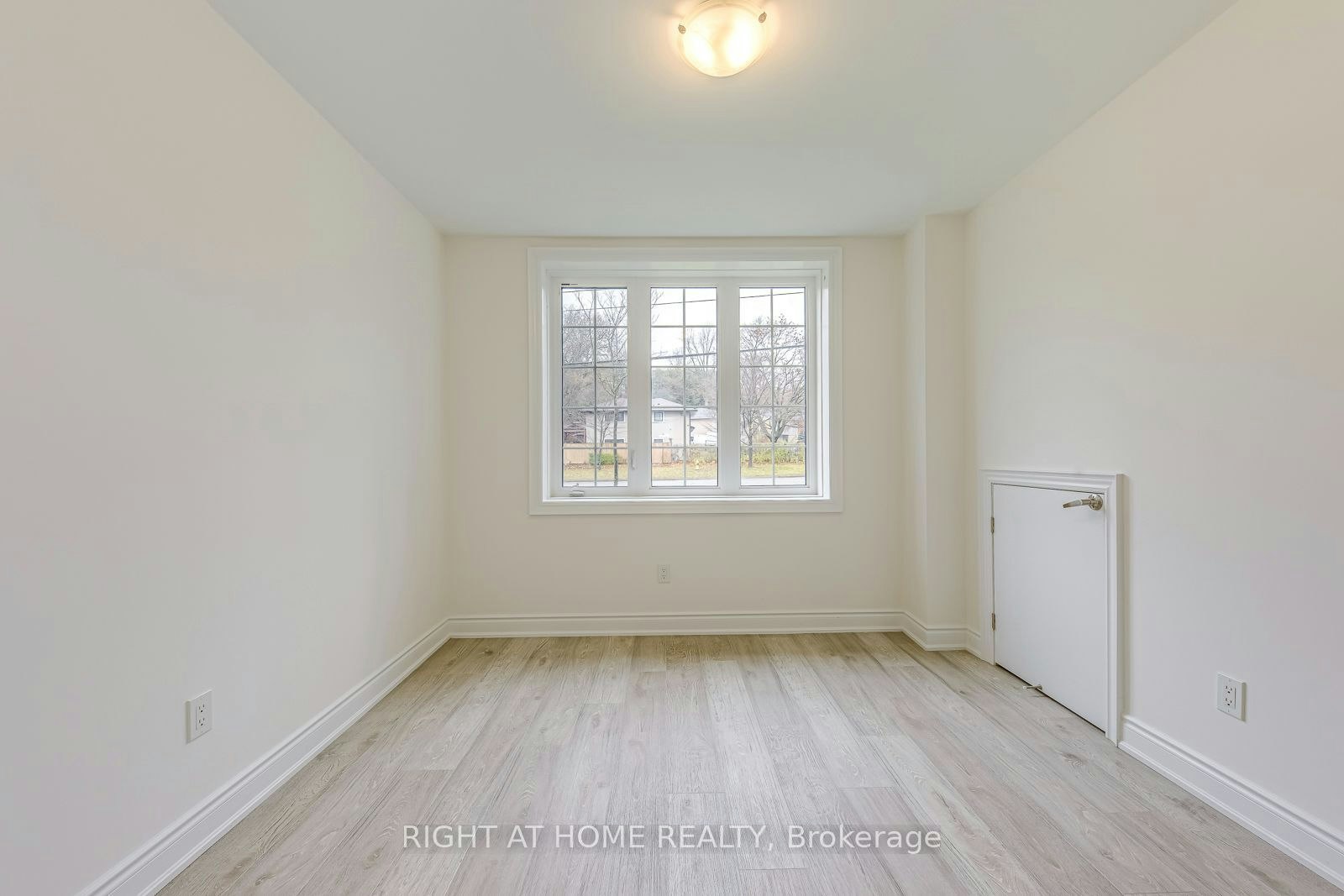 2577 Islington Avenue, Toronto, ON, M9V 4A2 - 40