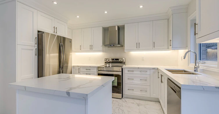 2577 Islington Avenue, Toronto, ON, M9V 4A2 - 13