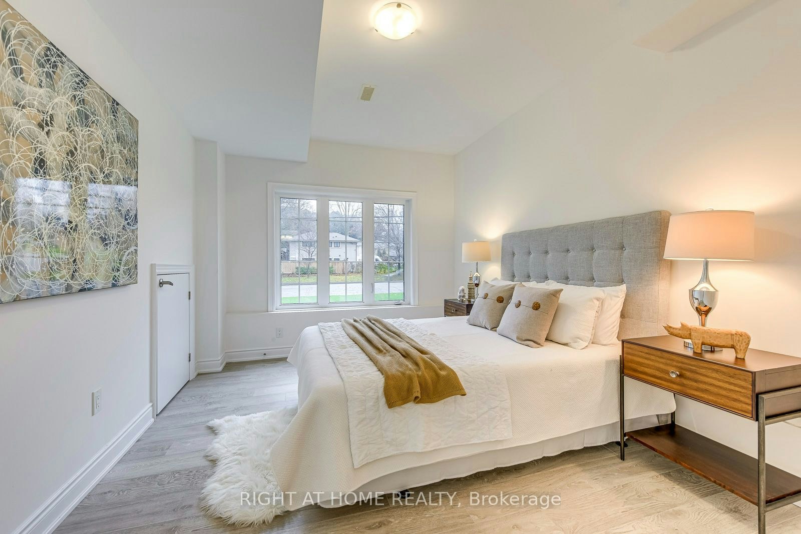2575 Islington Avenue, Toronto, ON, M9V 4A2 - 43