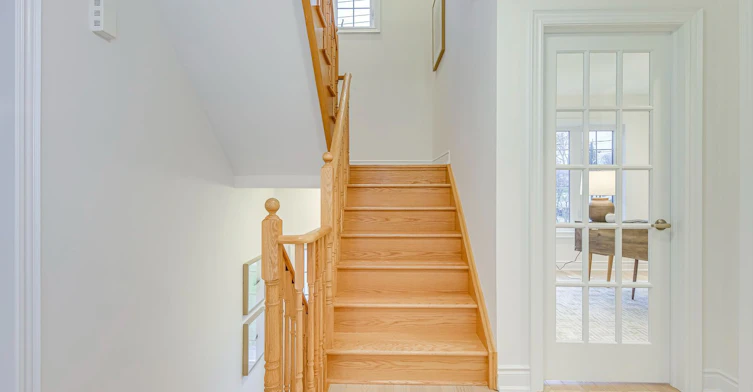 2575 Islington Avenue, Toronto, ON, M9V 4A2 - 23