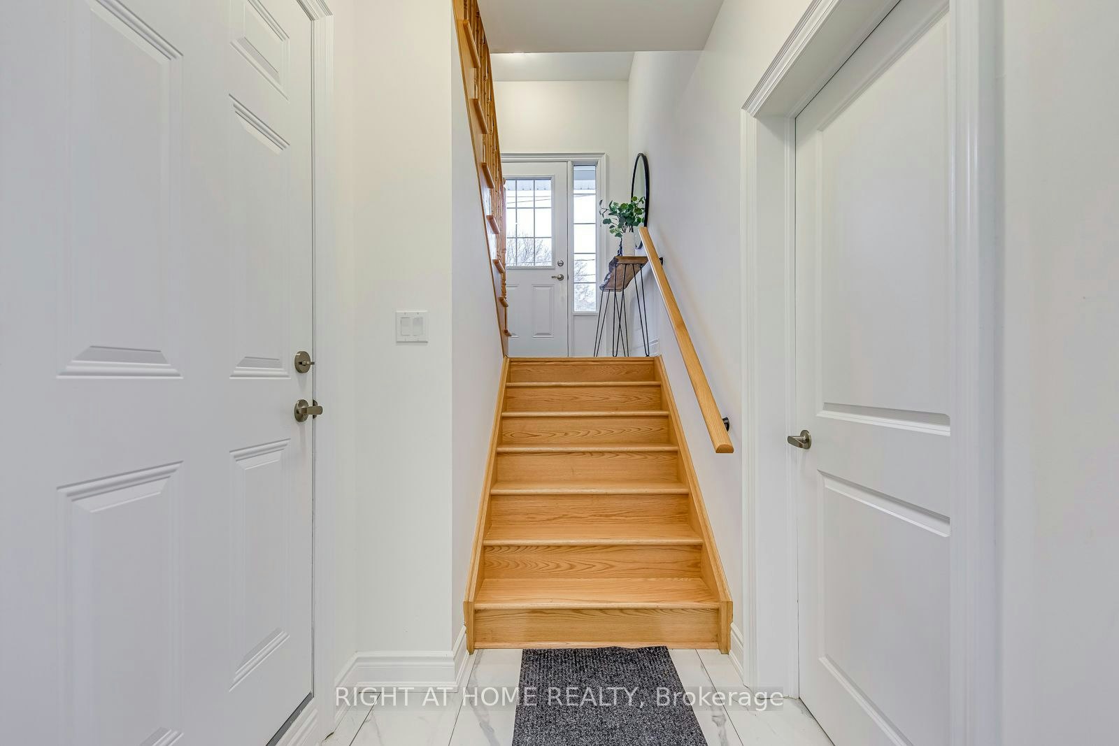 2575 Islington Avenue, Toronto, ON, M9V 4A2 - 38