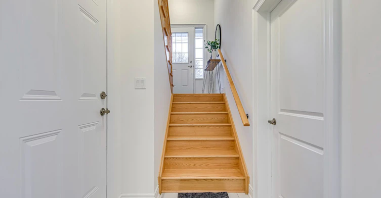 2575 Islington Avenue, Toronto, ON, M9V 4A2 - 38