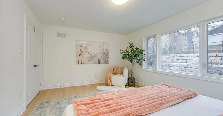 2575 Islington Avenue, Toronto, ON, M9V 4A2 - 27