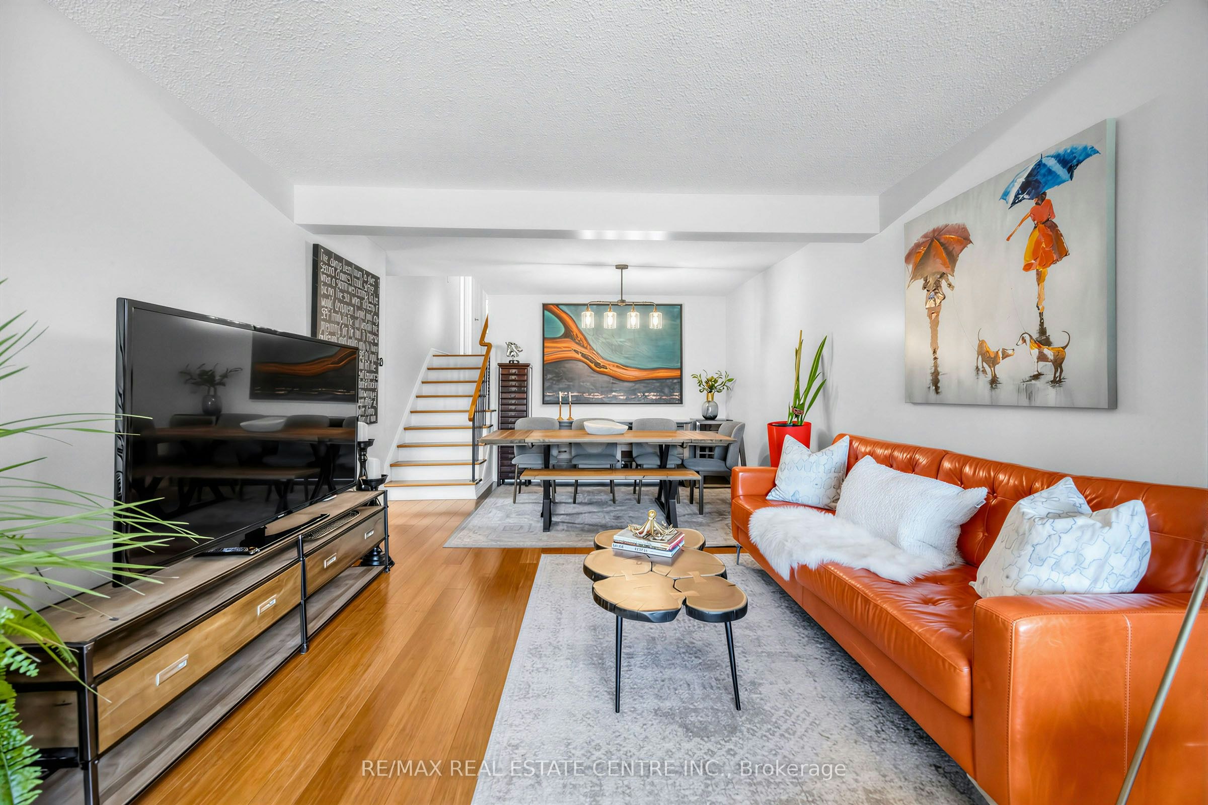 6348 Atherly Crescent, Mississauga, ON, L5N 2J2
