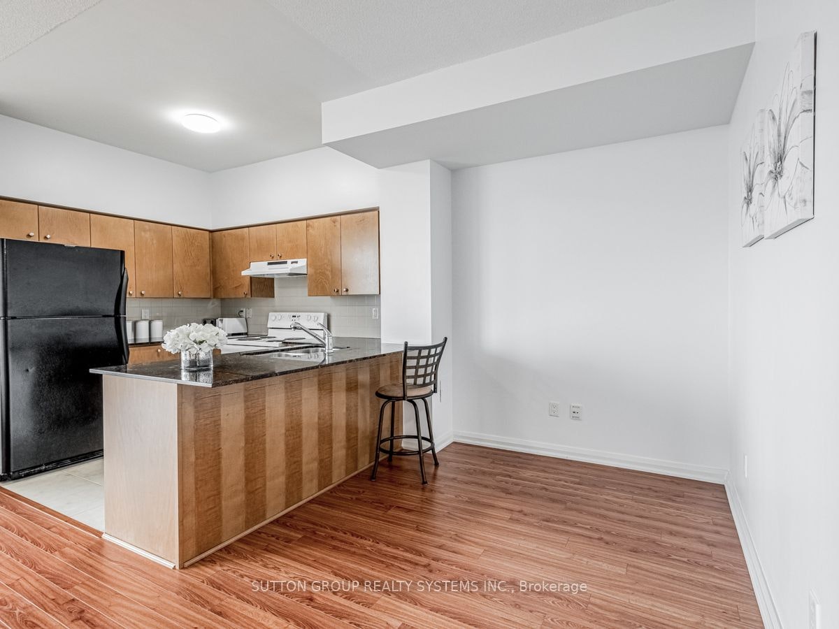 913-220 Forum Drive, Mississauga, ON, L4Z 4K1 - 9