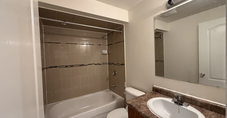 45 Bleasdale (Lower) Avenue, Brampton, ON, L7A 0P6 - 11