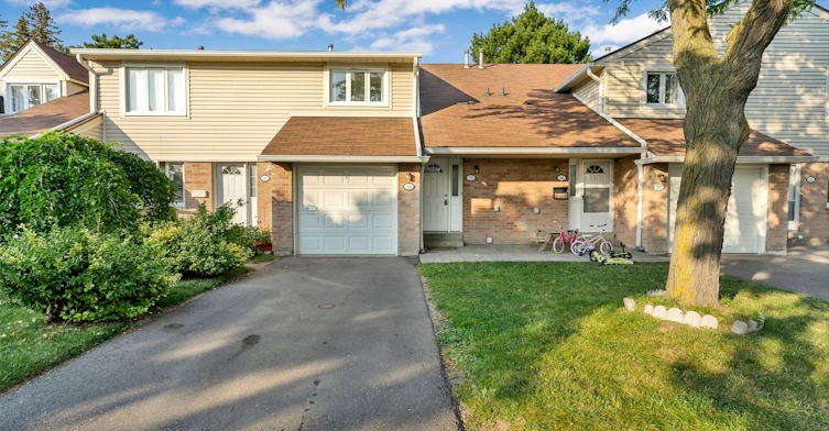 33-2079 The Collegeway Road, Mississauga, ON, L5L 3M1