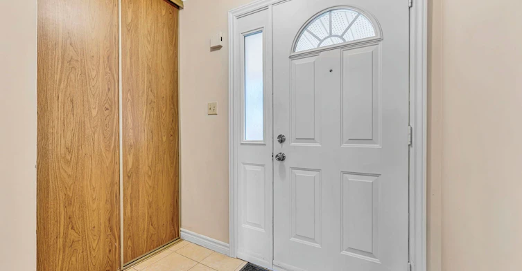 33-2079 The Collegeway Road, Mississauga, ON, L5L 3M1 - 2