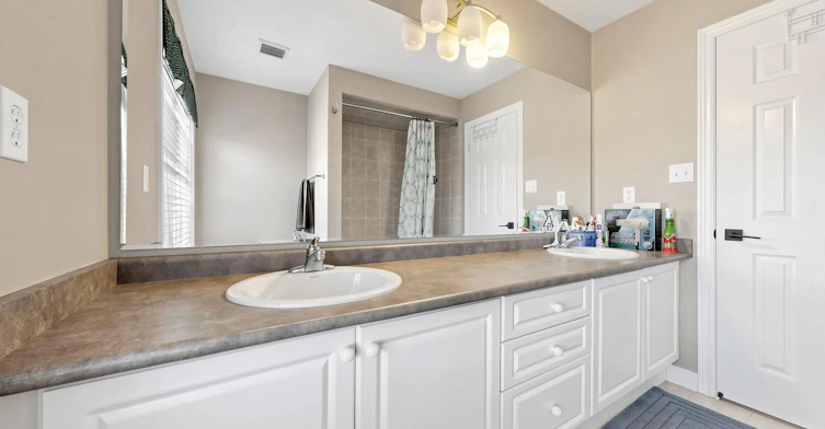 72 Egypt Drive, Brampton, ON, L6R 0S6 - 36