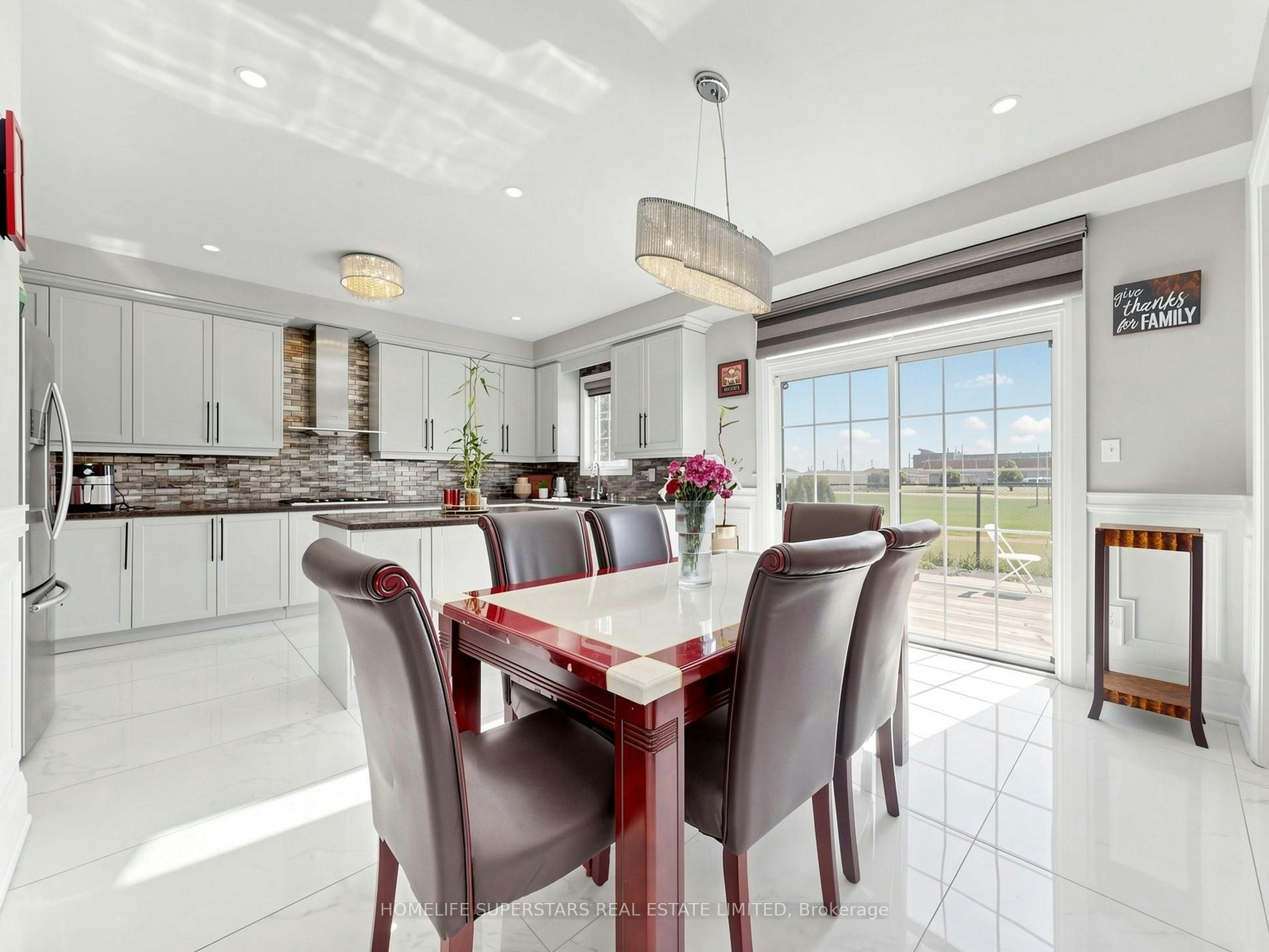 72 Egypt Drive, Brampton, ON, L6R 0S6 - 11