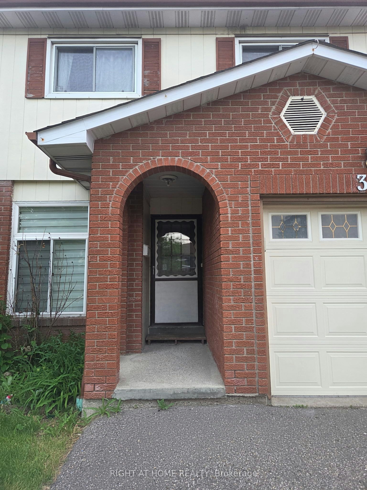39 Hockley Path, Brampton, ON, L6V 3R2 - 11