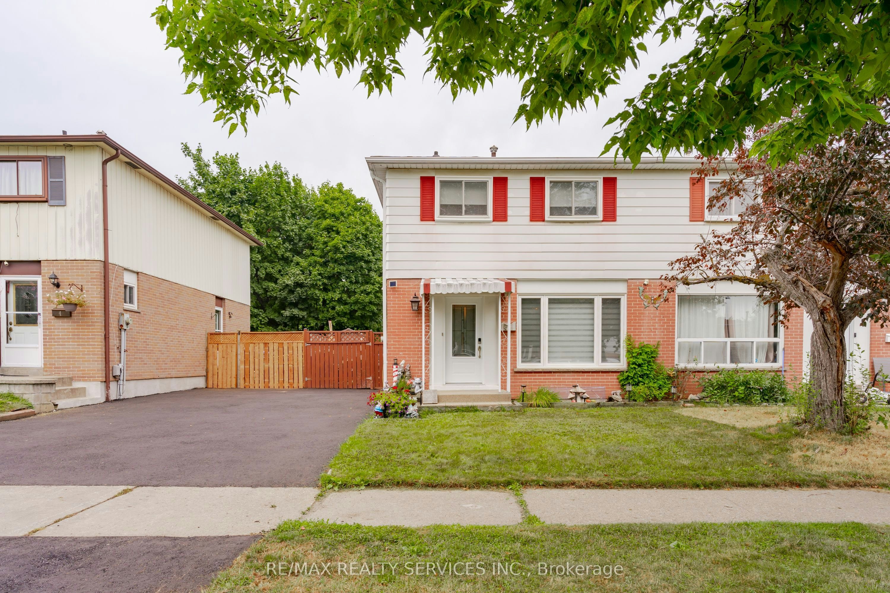 6 Lauderdale Road, Brampton, ON, L6V 2B7