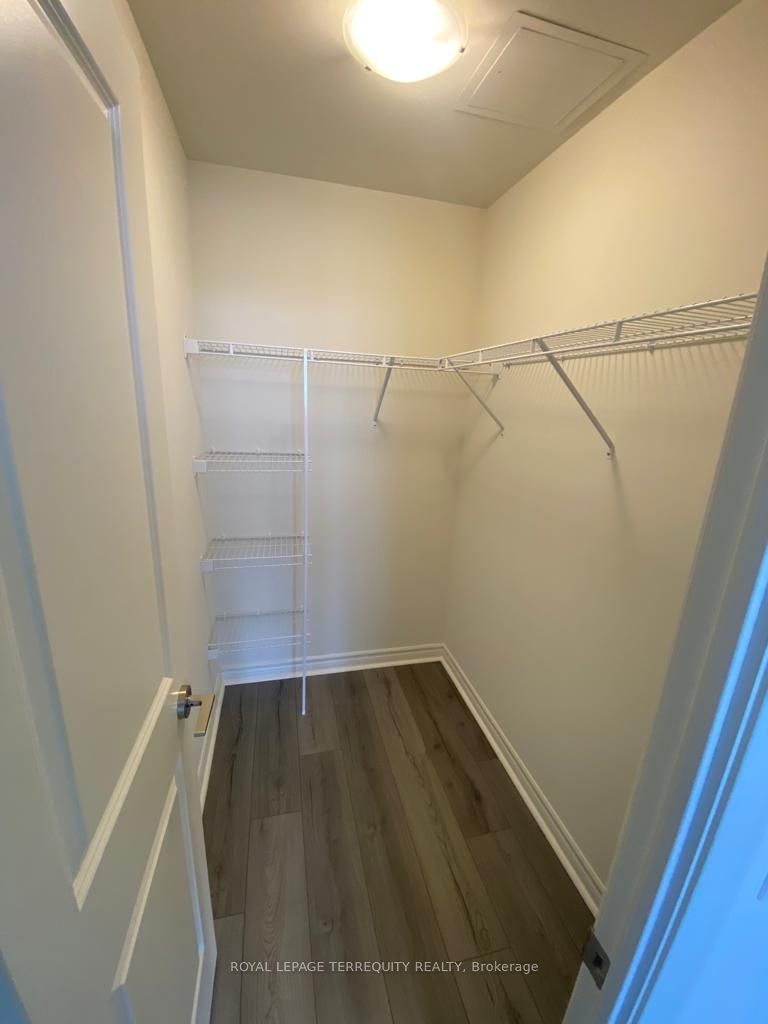 1819-349 Rathburn Road W, Mississauga, ON, L5B 0G9 - 11