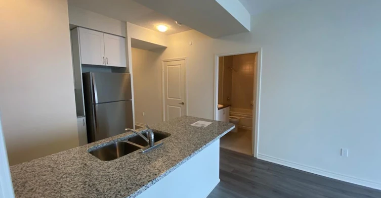 1819-349 Rathburn Road W, Mississauga, ON, L5B 0G9 - 5