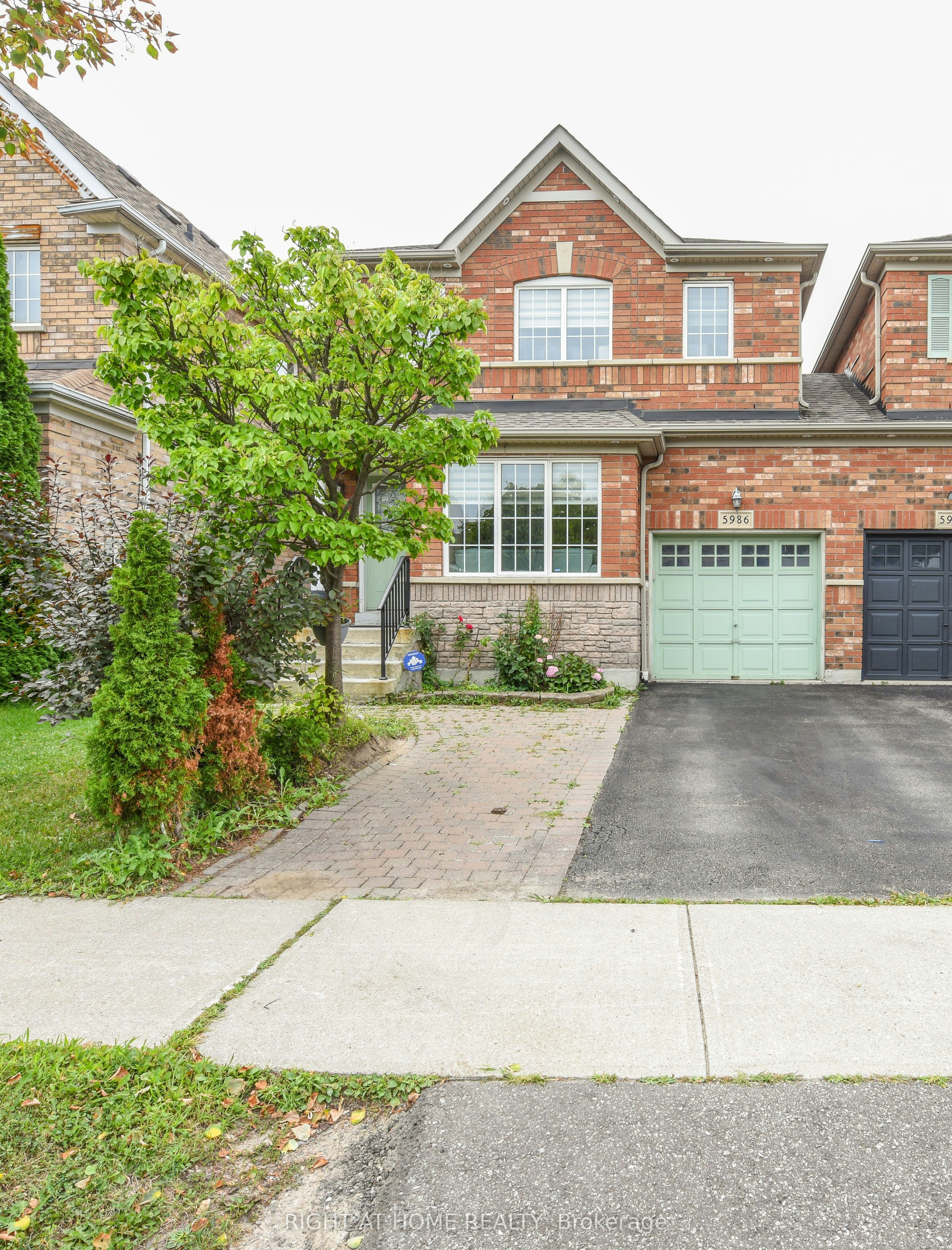 5986 Long Valley Road, Mississauga, ON, L5M 6K4