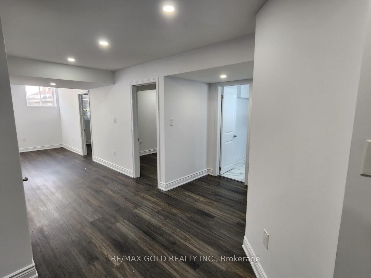 1-298 Etheridge Avenue, Milton, ON, L9E 1H7 - 17