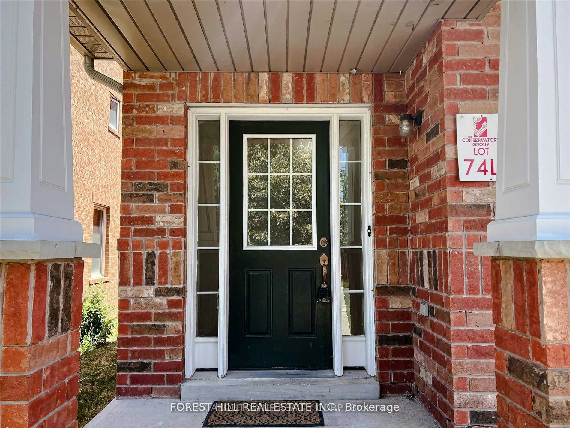 576 Courtney Valley Road, Mississauga, ON, L5V 0C2 - 3