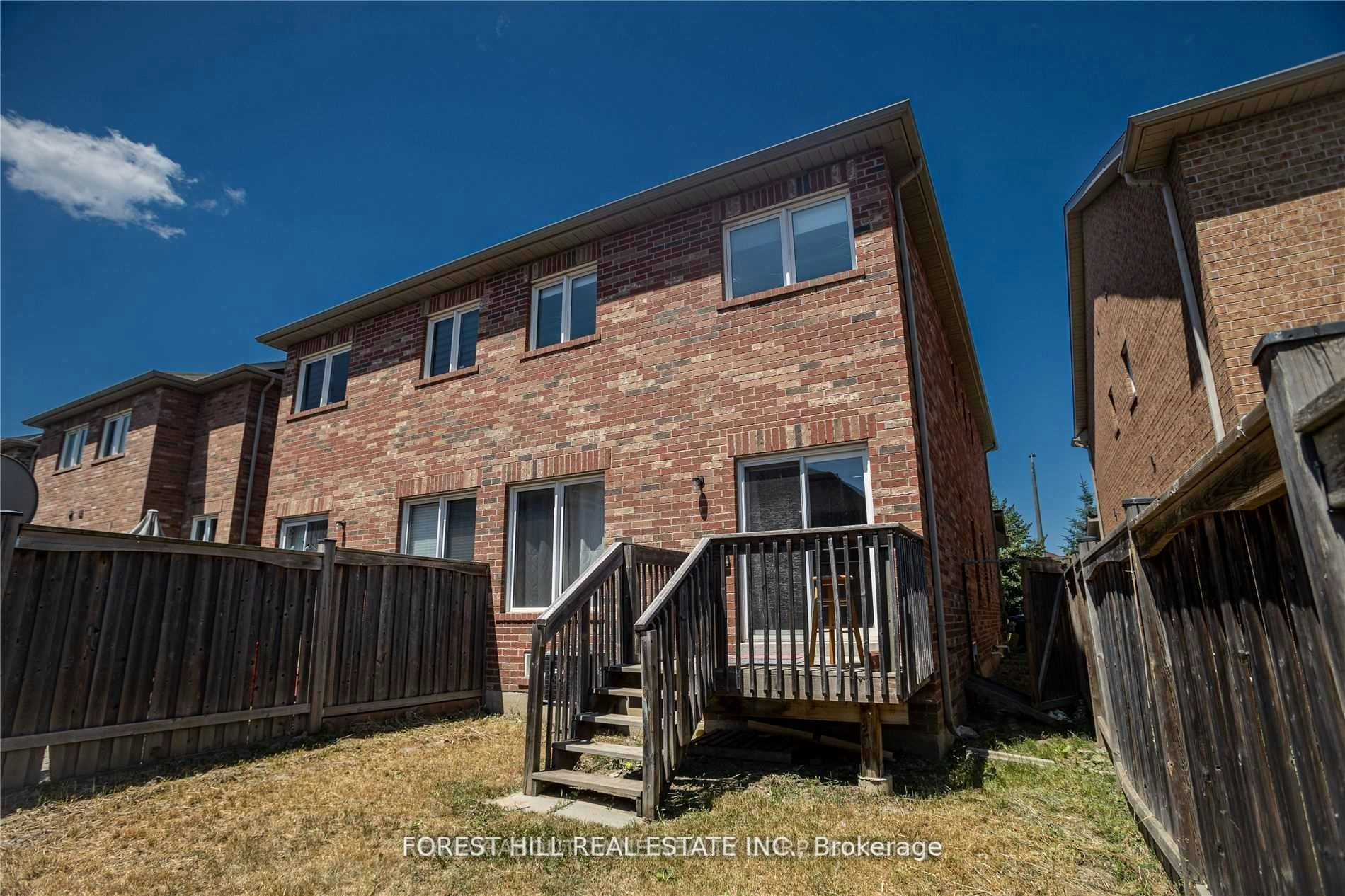 576 Courtney Valley Road, Mississauga, ON, L5V 0C2 - 38