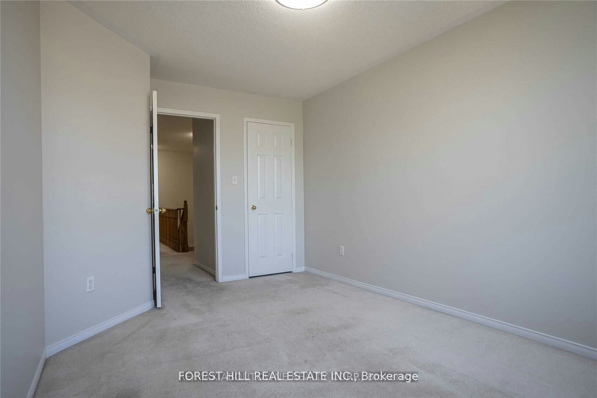 576 Courtney Valley Road, Mississauga, ON, L5V 0C2 - 33