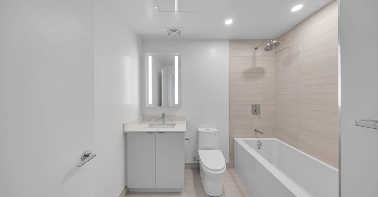 425-285 Dufferin Street W, Toronto, ON, M6K 1E6 - 12