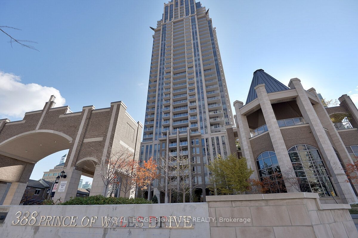 203-388 Prince Of Wales Drive, Mississauga, ON, L5B 0A1