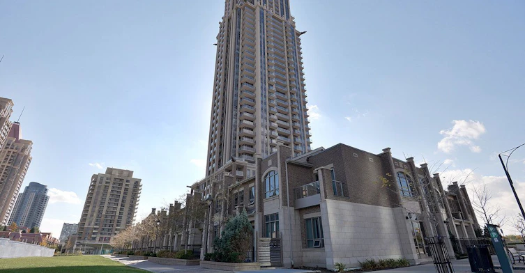 203-388 Prince Of Wales Drive, Mississauga, ON, L5B 0A1 - 2
