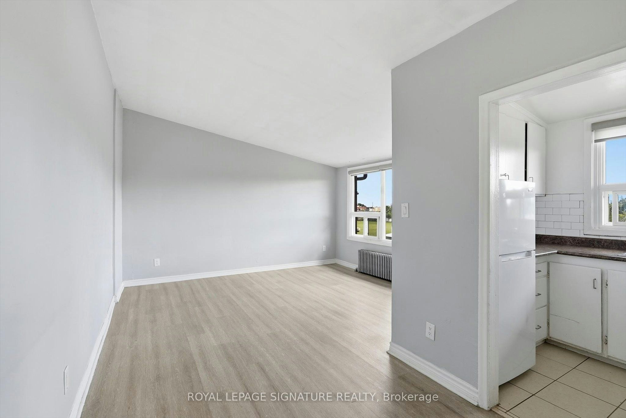 301-49 Cuffley Crescent S, Toronto, ON, M3K 1X4 - 2