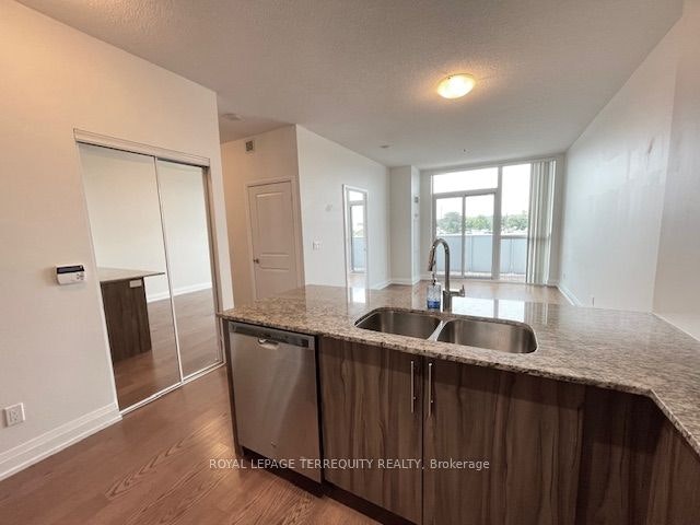 323-65 Speers Road, Oakville, ON, L6K 0J1 - 9