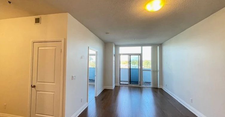 323-65 Speers Road, Oakville, ON, L6K 0J1 - 15
