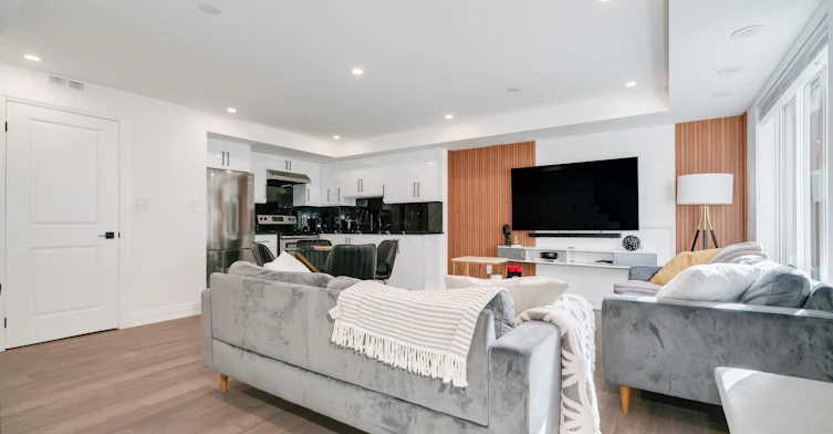 129-11 Foundry Avenue, Toronto, ON, M6H 0B7 - 4