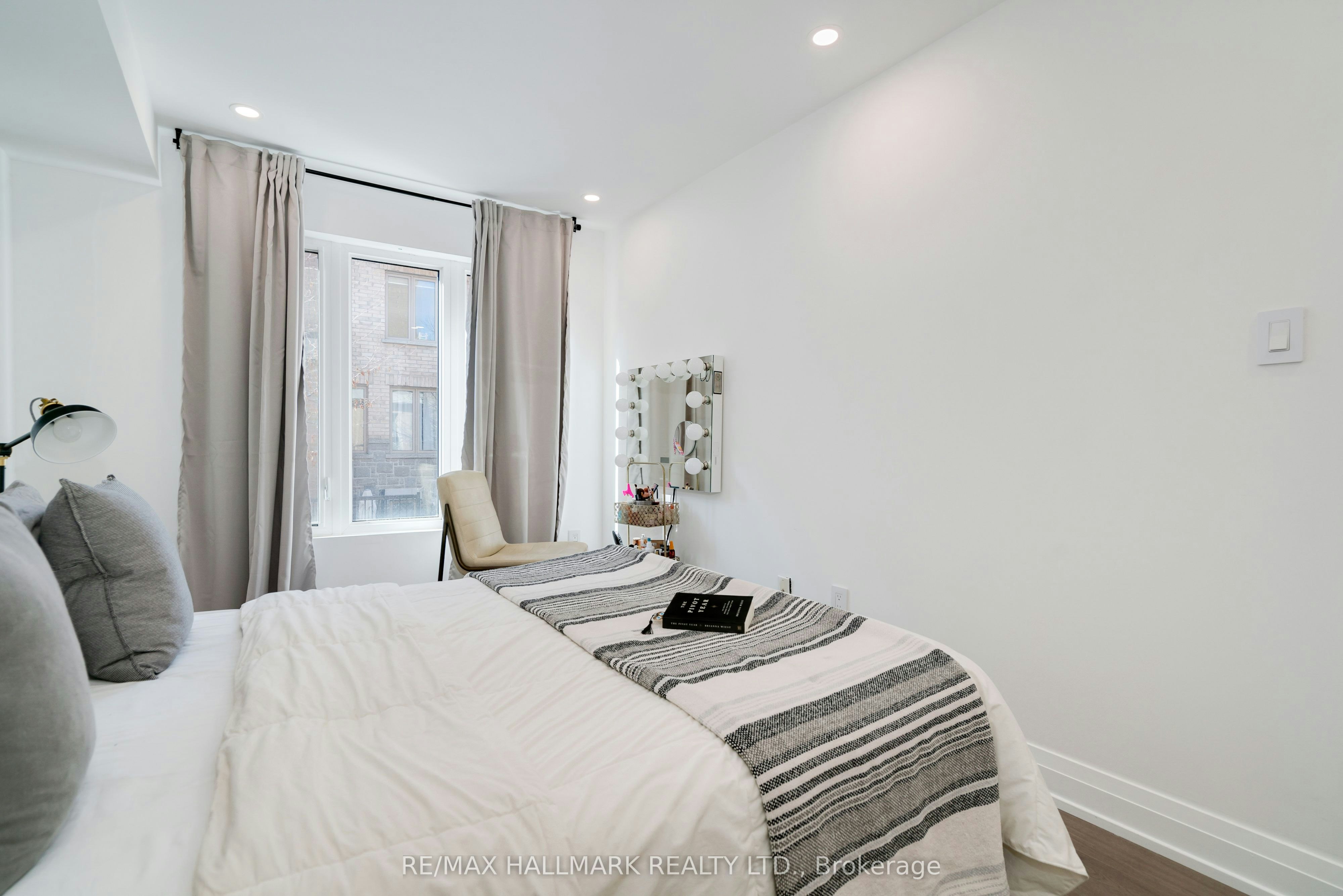 129-11 Foundry Avenue, Toronto, ON, M6H 0B7 - 17