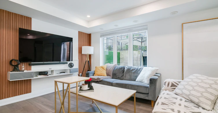 129-11 Foundry Avenue, Toronto, ON, M6H 0B7 - 2