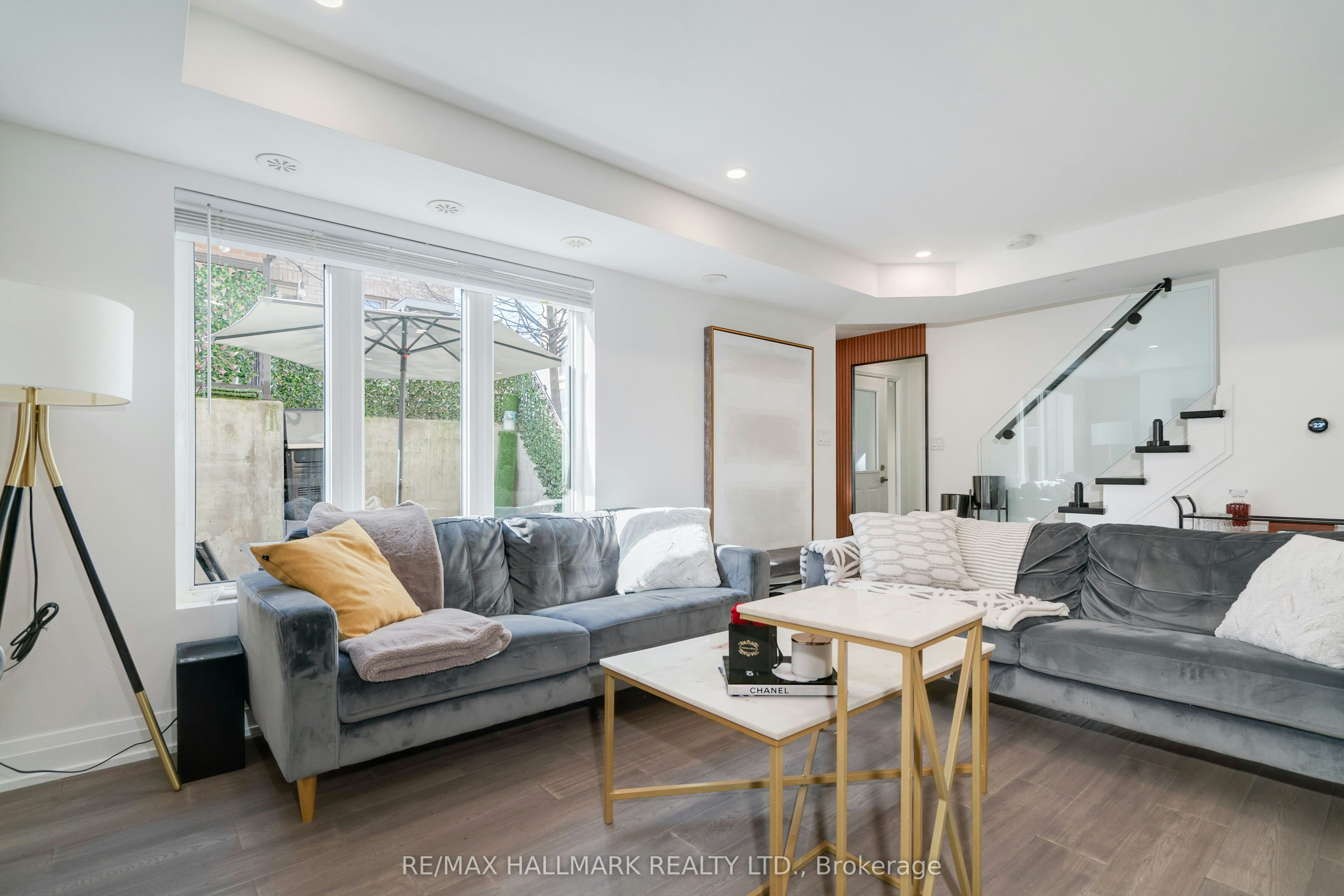 129-11 Foundry Avenue, Toronto, ON, M6H 0B7