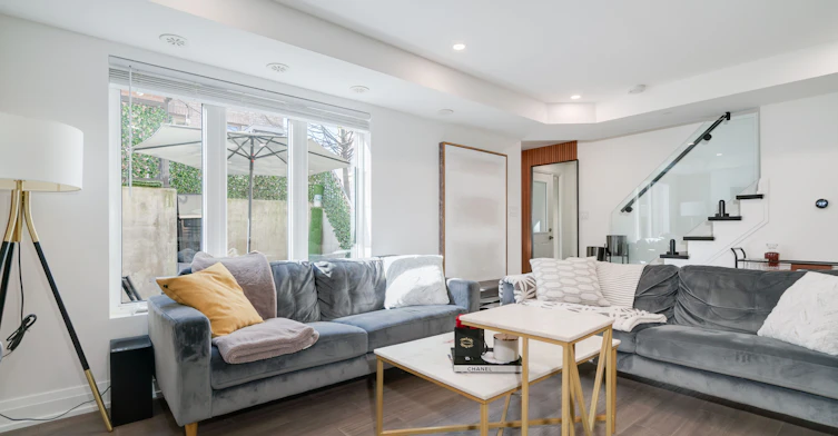 129-11 Foundry Avenue, Toronto, ON, M6H 0B7
