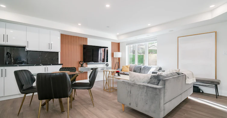 129-11 Foundry Avenue, Toronto, ON, M6H 0B7 - 3