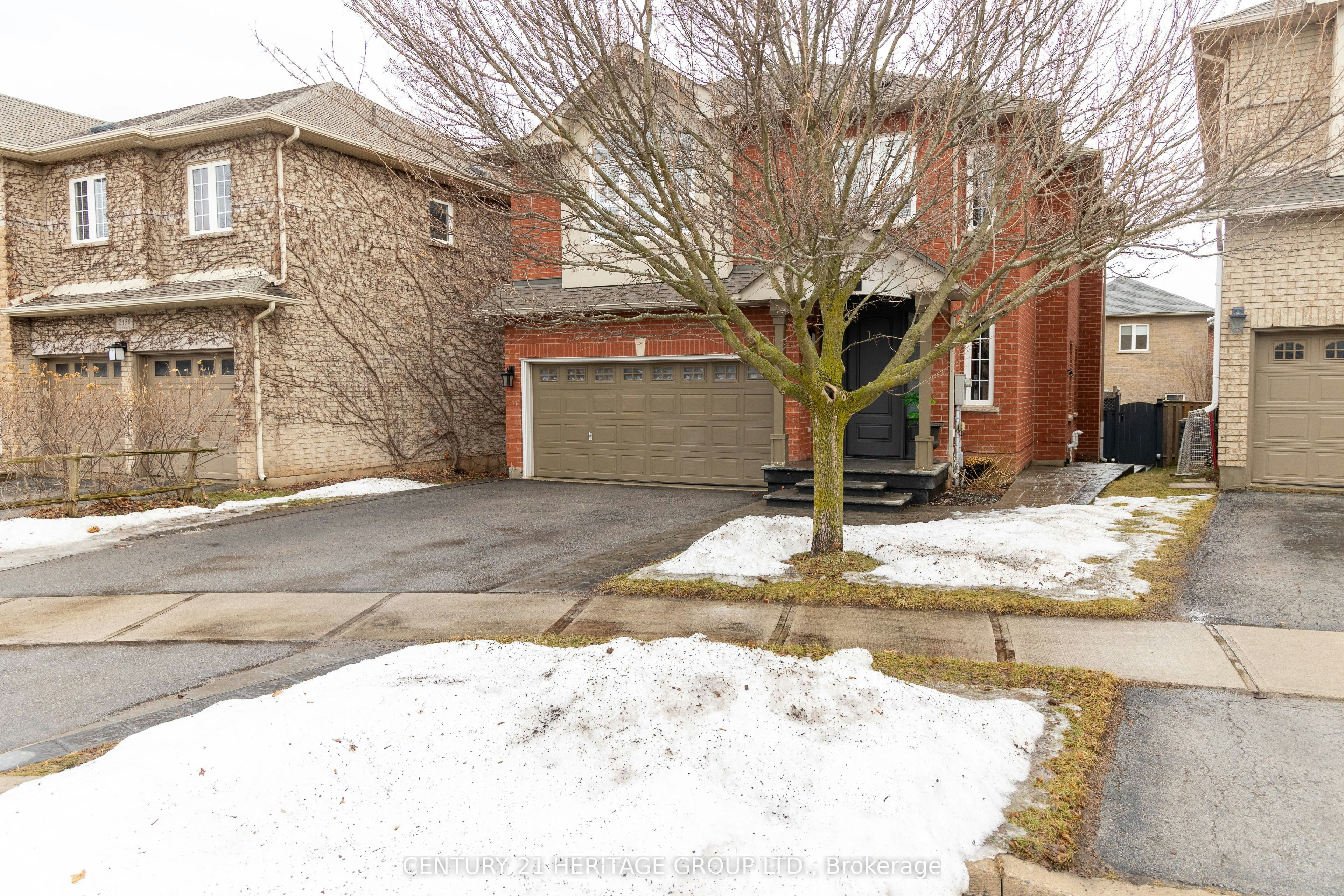 2434 Blue Holly Crescent, Oakville, ON, L6M 4V4 - 3
